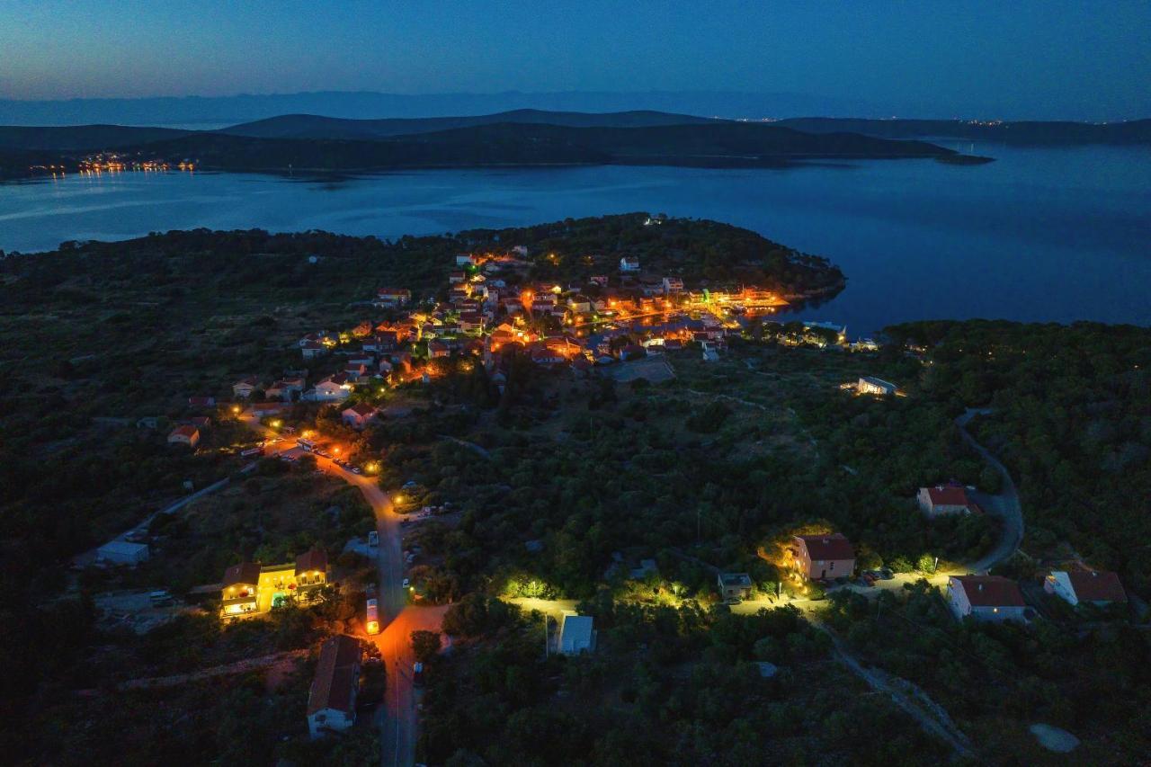 Apartment Gaby Božava Εξωτερικό φωτογραφία